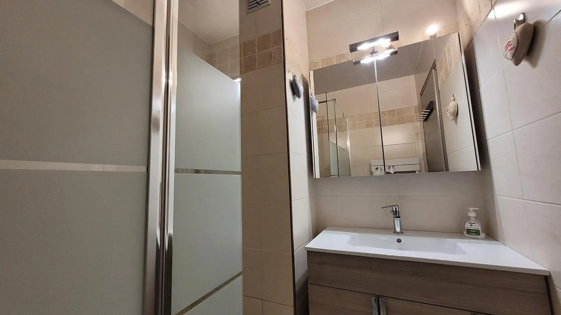 Appartement Lumineux Et Bien Agence En Plein Centre, Proche Pistes, Pour 2 A 4 Personnes - Fr-1-598-157 Les Gets 0*,