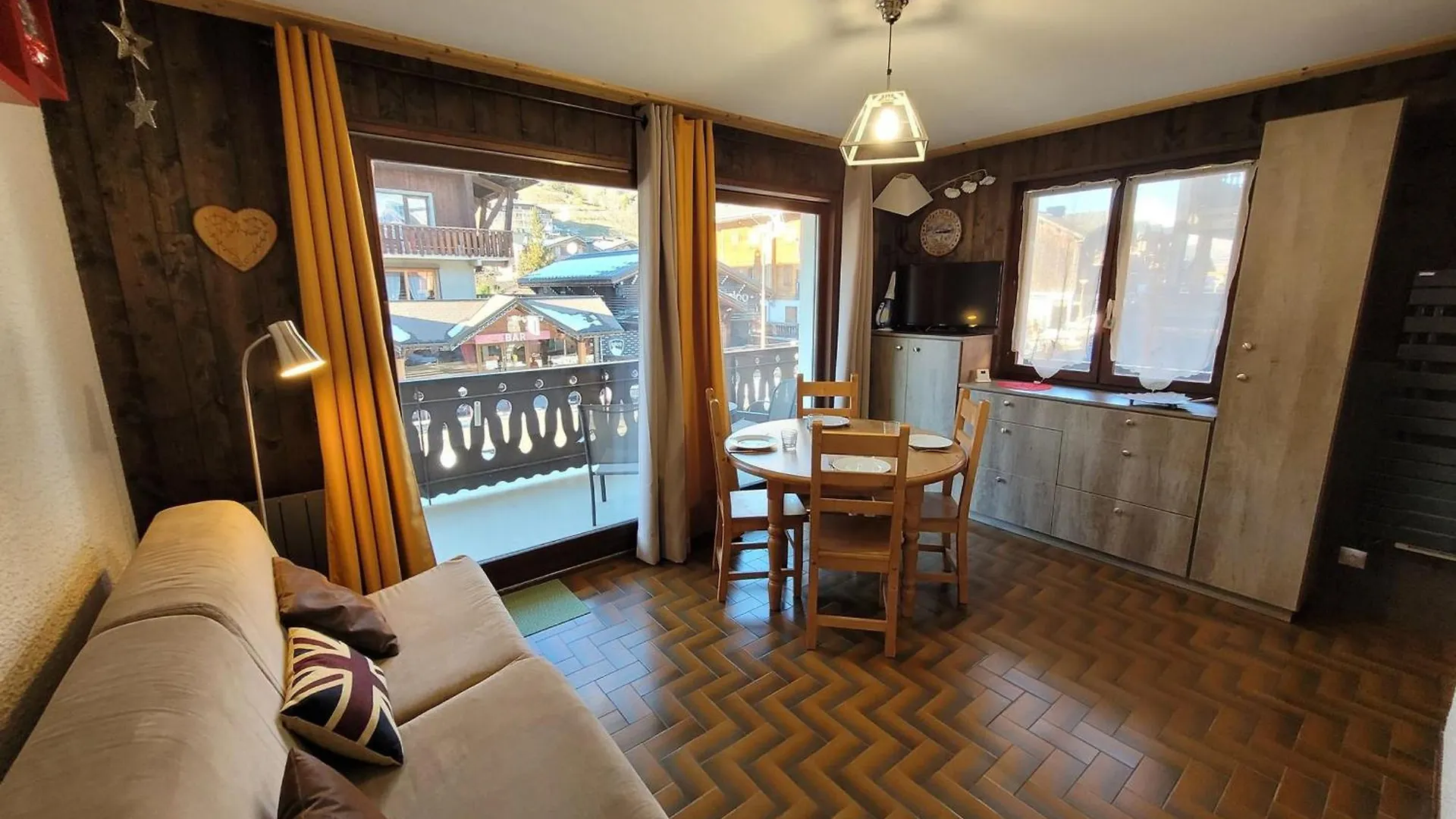 Apartment Appartement Lumineux Et Bien Agence En Plein Centre, Proche Pistes, Pour 2 A 4 Personnes - Fr-1-598-157 Les Gets